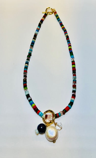 Crayon necklace with push open gold link